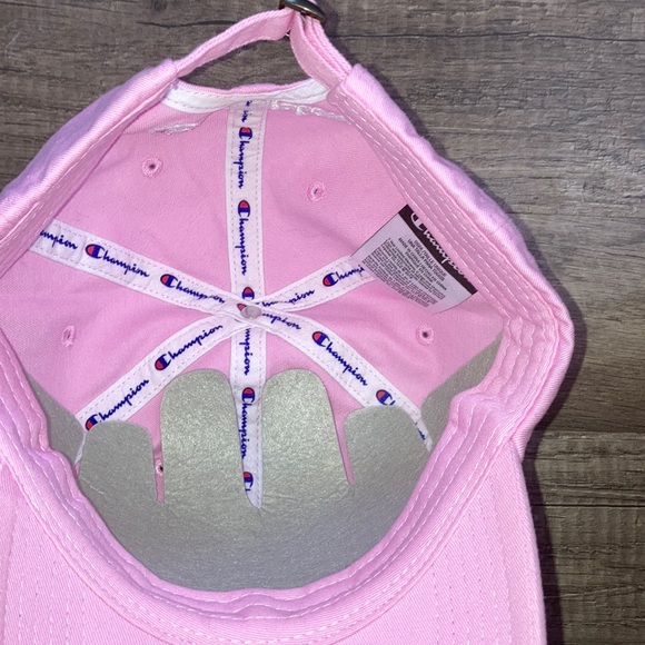 NWT women’s pink champion baseball hat - Picture 5 of 5